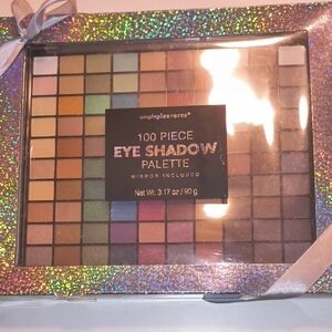 100-Piece Eyeshadow Palette - Multicolor Collection